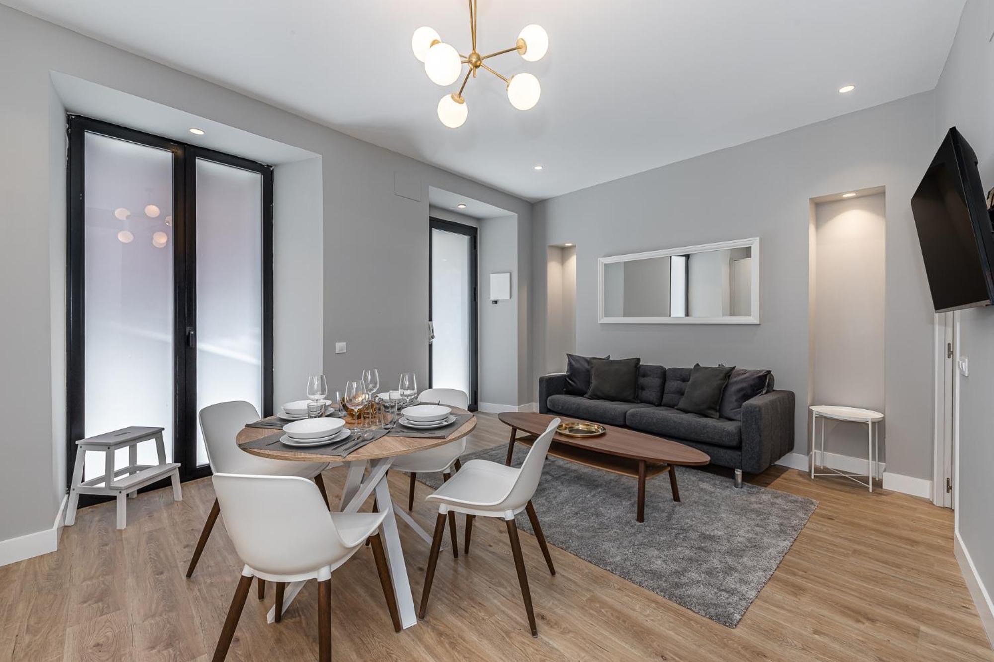 Waou Essence Iii Anton Martin - Corta Duracion Appartement