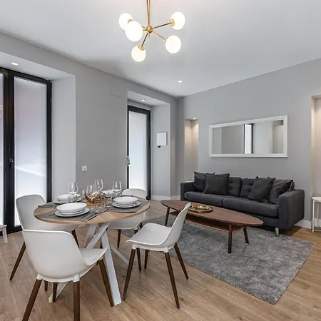 Waou Essence III Anton Martin - Corta Duracion Appartement Madrid Buitenkant foto